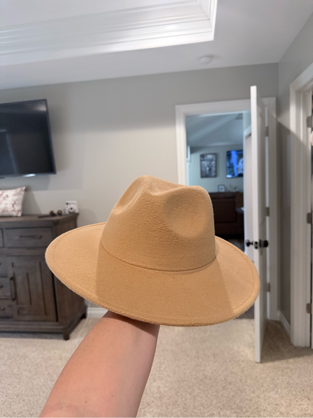 Womens Tan Felt Fedora Hat - Classic Wide Brim
